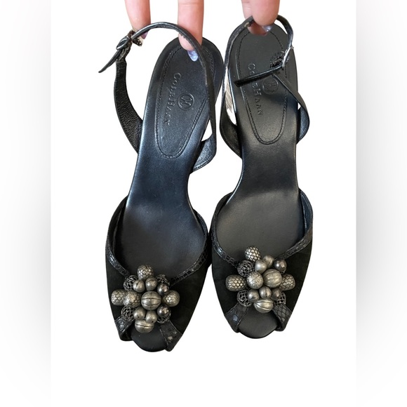 LIVE SHOE SHOW UNLISTED ITEMS - Picture 2 of 3